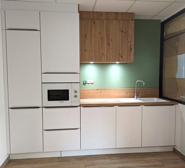 Venidom CUISINE BORDEAUX Cuisines Venidom Cuisine Verte Sauge Realisation