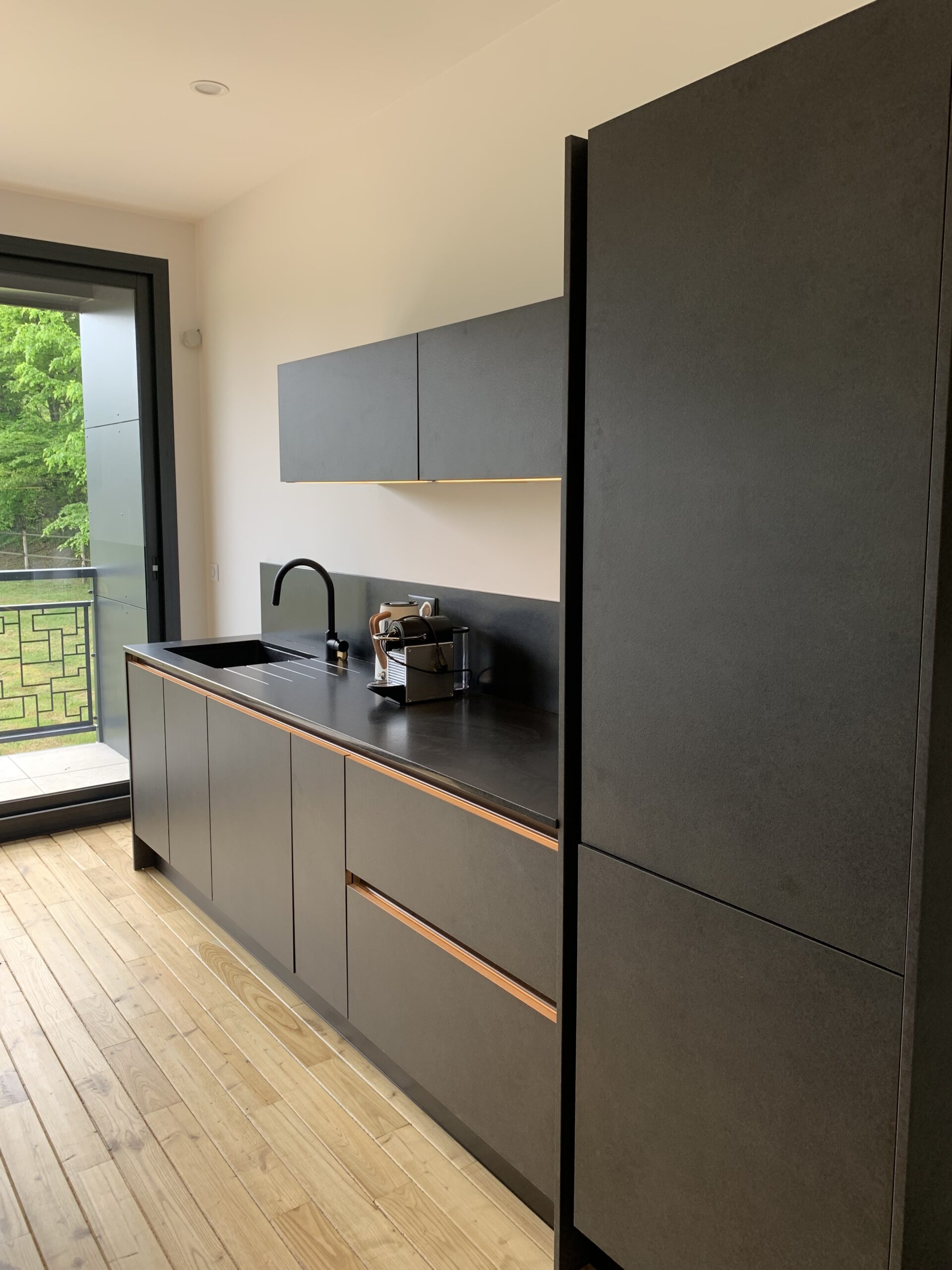 Cuisine Noire Bois Cuisines Venidom Bergerac